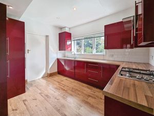 Photo 11- click for photo gallery